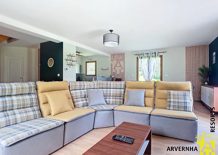 Clara Сasa de vacaciones Murol